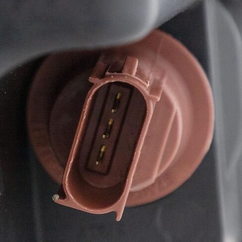 مجموعة المصابيح الأمامية Garage-Pro متوافقة مع سيارة السيدان الجانبية للسائق 2011 2012 2013 Ford Fiesta CAPA مع لمبة in Kuwait