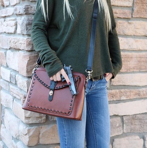 Concealed Carry Evelyn Leather Crossbody Organizer by Lady Conceal in Kuwait