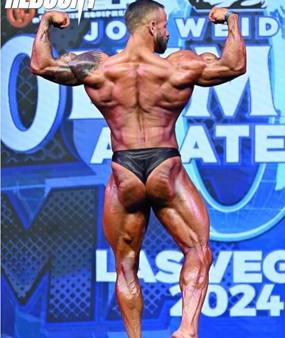 Men’s Bodybuilding Posing Trunks – Classic Physique Style in Anaconda Material | IFBB & NPC Approved in Saudi Arabia