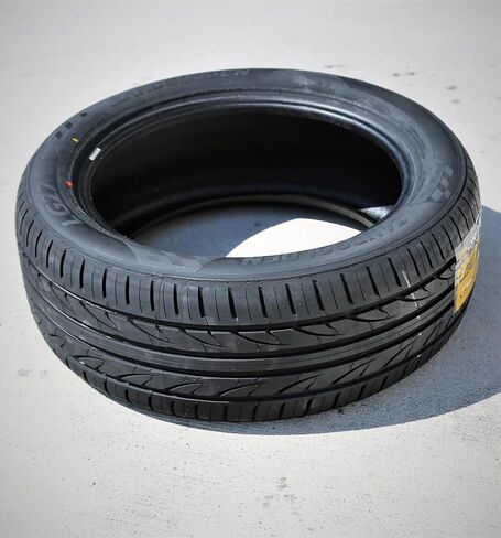 مجموعة من 2 (اثنين) Landgolden LG27 إطارات شعاعية عالية الأداء لجميع المواسم لسيارة الركاب - 245/45R17 245/45ZR17 245/45/17 245/45-17 99W نطاق التحميل XL 4-Ply BSW جدار جانبي أسود UTQG 500AA in Saudi Arabia