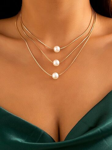 Pearl Layered Necklace Contemporary Pendant Design Femme Accessory in Saudi Arabia