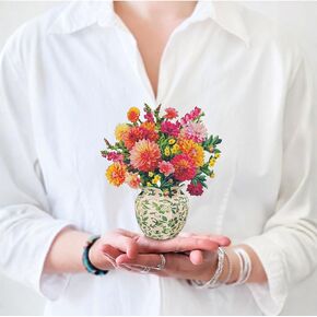 Freshcut Paper Mini Dahlia Sunrise Pop Up Cards, 6 Inch Mini Sized Forever Flower Bouquet 3D Popup Greeting Card, Birthday Cards, Valentine's Day Card, Blank Notecard & Envelope in Kuwait