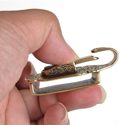 1 قطعة حزام الخصر النحاسي الرجعية كليب سلسلة المفاتيح حزام حلقة مفتاح حامل كيرينغ المحفظة سلسلة in Kuwait