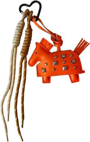 حقيبة على شكل سلسلة مفاتيح على شكل حصان برتقالي - سحر جلد فارس العصور الوسطى مع مسامير فضية ومحفظة حبل للحقيبة أو المفاتيح أو حقيبة الظهر in Kuwait