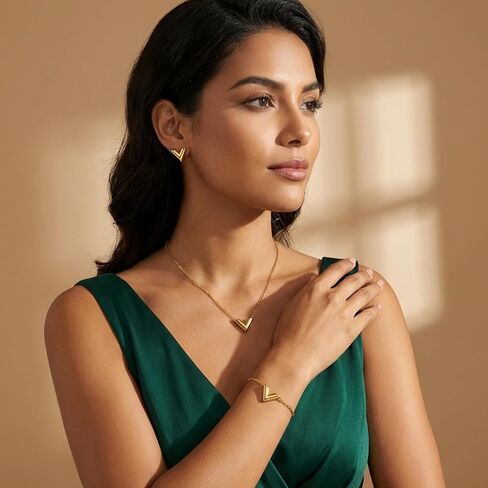 مجموعة مجوهرات مطلية بالذهب عيار 18 قيراط حرف V مكونة من 3 قطع للنساء - أقراط سوار من الفولاذ المقاوم للصدأ قابلة للتعديل وخالية من التشويه، لا تسبب الحساسية وخالية من النيكل والرصاص مجوهرات للاستخدام اليومي، هدية لعيد الميلاد وعيد الأم in Kuwait