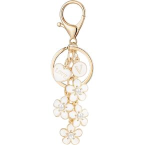 سلسلة مفاتيح بالحرف الأول للفتيات على شكل قلب زهرة للأطفال وحلقة مفاتيح لحقيبة اليد وحقيبة الظهر in Kuwait