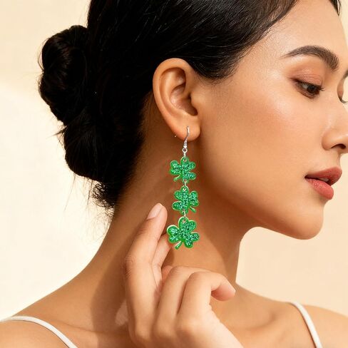 St. Patrick's Day Earrings for Women Cute Green Shamrock Dangle Earrings Irish Festival St. Patrick's Day Acrylic Clover Earing Trendy Accessories Jewelry Gift in Saudi Arabia