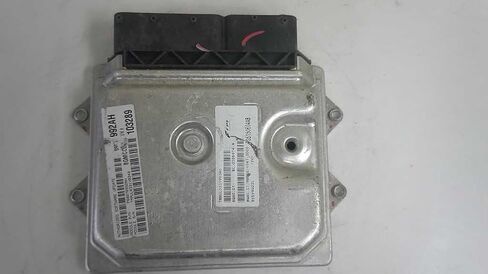 وحدة التحكم في المحرك ECM 1.4 لتر تناسب 12-14 متوافقة مع فيات 500 05150604AB 68078992AH in Saudi Arabia