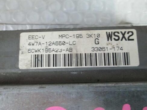 وحدة التحكم ECM للمحرك تناسب 04 كراون فيكتوريا 4W7A12A650LC 4W7A-12A650-LC in Saudi Arabia