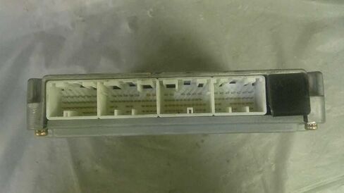 Engine ECM Control Module Fits 04-05 Compatible with Toyota Matrix 89661-02C50 8966102C50 in Saudi Arabia