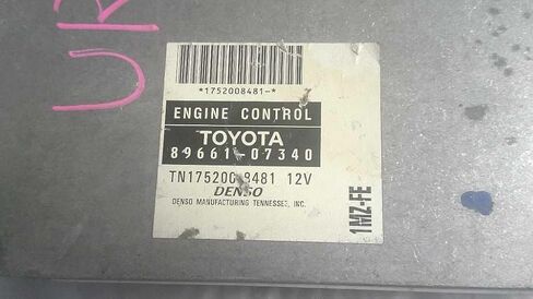02 Avalon Engine ECM Electronic Control Module RH Dash 89661-07340 8966107340 in Saudi Arabia