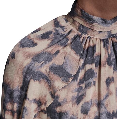 فستان نسائي من BCBG بأكمام طويلة وطبقات مطبوعة ورقبة عالية in Saudi Arabia