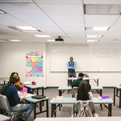 SANTSUN Happy Birthday Poster for Classroom, Birthday Chart Bulletin Board, Laminated, Dry-Erase, 17"x24", Back to School Teaching Supplies, Chalkboard Wall Decor in Kuwait