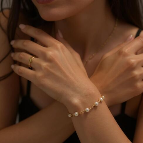 8 Pcs Imitation Pearl Bracelet Set with Light Yellow Velvet Bags, Dainty Beaded Chain Bracelet for Bridesmaid Gifts, Adjustable 5.9+2 in Bracelet for Bridal Wedding Party Favor in Kuwait