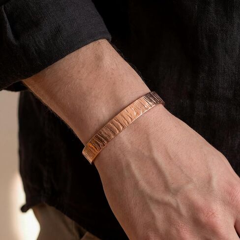 سوار من النحاس الصلب الثقيل مع نقش من خشب البتولا. رائع للعلاج، سوار نحاسي للرجال والنساء in Kuwait