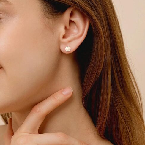 أقراط Diamond2Deal من الذهب الأصفر عيار 14 قيراط 2-3 ملم على شكل بيضة بيضاء ولؤلؤ المياه العذبة المزروعة على شكل زهرة (الطول - 0.33 بوصة، العرض - 0.31 بوصة) in Saudi Arabia