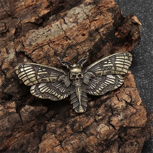 Vintage Gothic Death Skull Moth Brooch, Men's Clothing Pin, Fashionable Hip Hop Rock Accessory, Perfect for Halloween and Thanksgiving in Saudi Arabia
