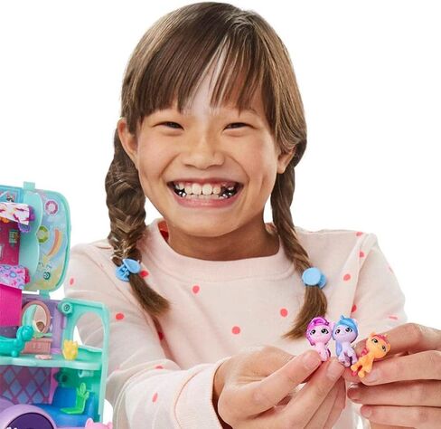 My Little Pony Playset Mini World Magic Mare Stream, Buildable Trailer Camper Van, Mini Toys for Girls and Boys Age 5 and Up in Kuwait