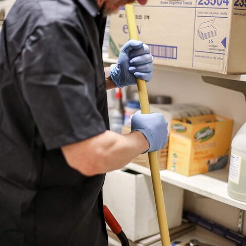 1st Choice Nitrile Disposable Gloves, 3 Mil Indigo Nitrile Gloves XL, Box of 100 Medical Gloves Disposable Latex Free in Saudi Arabia
