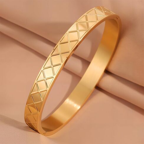 18K Gold Bangles Bracelets for Women Stainless Steel Friendship Love Bracelets Jewelry Birthday Gifts for Women in Saudi Arabia