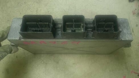 Engine ECM Control Module Fits 07 Crown Victoria 7W7A-12A650-VC 7W7A12A650VC in Saudi Arabia