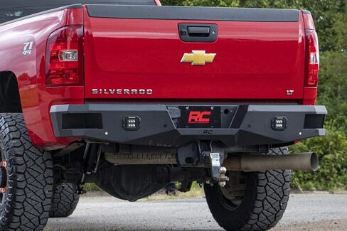 المصد الخلفي LED للخدمة الشاقة من Rough Country لسيارة Chevy Silverado وGMC Sierra 2500HD/3500HD (2011-2019) in Kuwait
