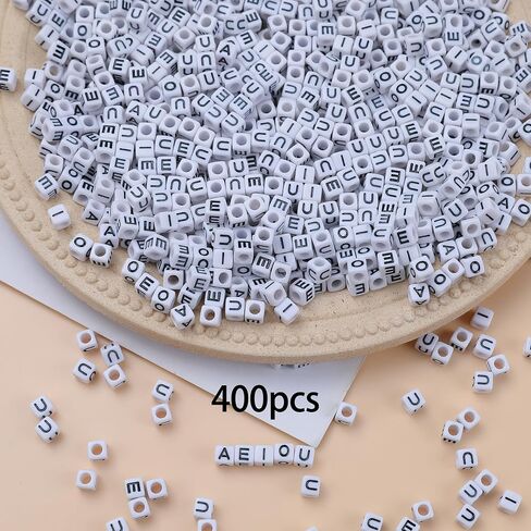 قاعدة بيضاء خرز مربع بأحرف سوداء A/E/I/O/U، قطر 7 مم (400 قطعة) للأساور والقلائد الساحرة، LCS in Saudi Arabia