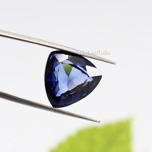 14.10 Ct Natural Ceylon Royal Blue Sapphire | Trillion Cut Sri Lankan Gemstone for Jewlery Making & Crafting in Saudi Arabia