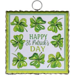 مجموعة Round Top Collection Mini Beck's Happy St. Pats Day in Kuwait