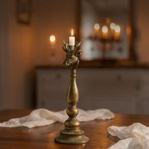 حامل شموع الرنة النحاسي العتيق - حامل شمعدان مستدق برأس غزال ذهبي عتيق - قطعة مركزية لديكور طاولة عيد الميلاد في المزرعة الريفية - ديكور منزلي لقضاء العطلات من المعدن الصلب in Kuwait