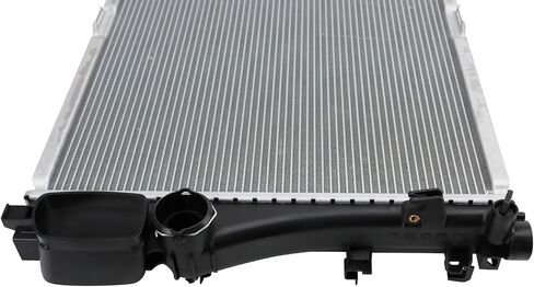 الرادياتير صف واحد من الألومنيوم متوافق مع 2010-2013 مرسيدس بنز S550؛ 2011-2015 C63 AMG; 2013-2019 SL63 AMG; 2010-2011 E63 AMG سيدان؛ 2012-2015 E63 AMG; 2015-2016 E63 AMG S; 2011-2014 CL600 in Kuwait