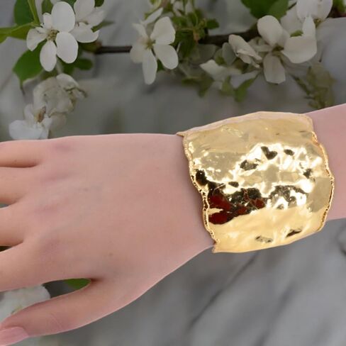 سوار مزود بطبقة من الذهب المنصهر، مجعد بحواف منصهرة، سوار عريض مجعد بحواف مدببة، سوار مجعد، طبقة خارجية من الذهب شديد اللمعان in Kuwait