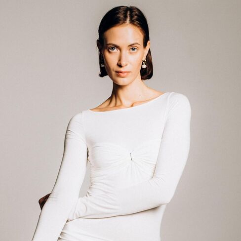 أقراط اللؤلؤ للنساء | مجوهرات ذهبية مقاومة للماء وخالية من التشويه | أقراط هوجي للنساء | أقراط مضادة للحساسية | مطلية بالذهب عيار 18 قيراطًا بتقنية PVD | أقراط الذهب | هوجي هوبس in Kuwait