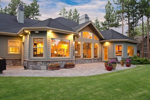 Juno WF6 REG SWW5 90CRI CP6 MW M2 إضاءة سفلية LED غائرة على شكل رقاقة بدون علبة، نمط حواف محير متراجع ضحل، 6 بوصة، أبيض غير لامع، 6 عبوات in Kuwait