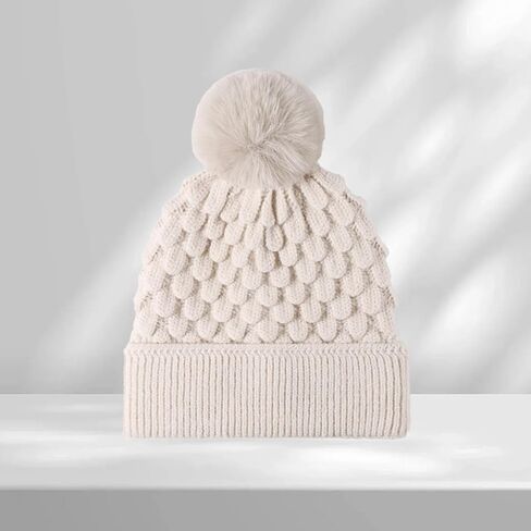 Ribbed Knit Beanie Hat with Brand Patch for Warm and Fashionable Winter Wear in Saudi Arabia