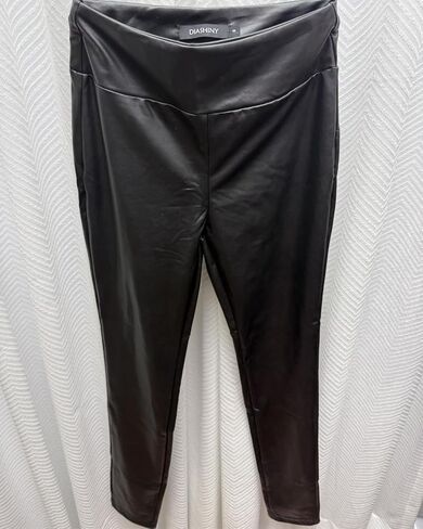 سراويل ضيقة من الجلد الصناعي من DIASHINY للنساء سراويل عالية الخصر قابلة للتمدد in Kuwait