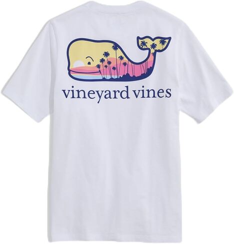 تي شيرت Vineyard Vines للأولاد Vv Palm Tree صورة ظلية ذات مناظر طبيعية خلابة وملء بجيب قصير الأكمام in Saudi Arabia