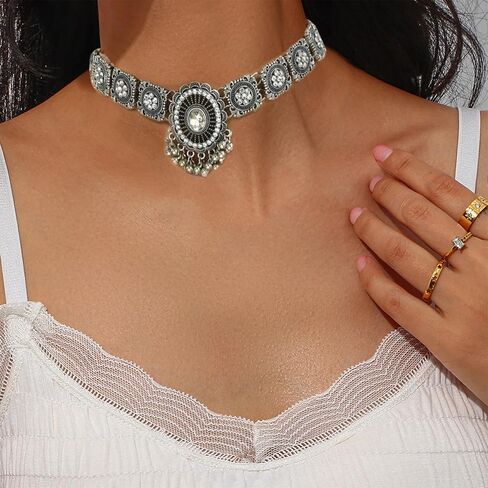 Indian Jewelry Sets for Women,Bollywood oxidized Choker Necklace,Forehead Jewelry,Dainty Wedding Jewelry Set,Maang Tikka Indian Jewelry Set,Traditional Bridal Temple Gifts for Women in Kuwait