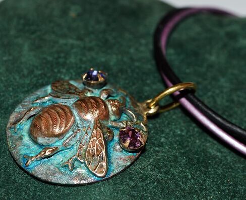 Elaine Coyne Collectible Artwear Verdigris Patina Queen Bee Pendant - European Crystals in Kuwait