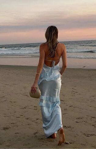 Long Satin Prom Dress 2026 Mermaid Ruffle Spaghetti Strap V Neck Backless Formal Gowns in Saudi Arabia