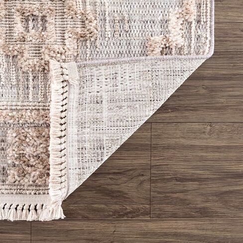 سجادة عداء من BoutiqueRugs Ampusungan Farmhouse عالية ومنخفضة النسيج - سجادة هندسية مغربية بوهو للممر والمطبخ - فحمي وكريمي وخوخ - 2'7" x 7'3" (2x8) in Kuwait