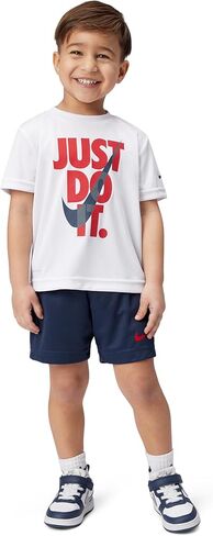 مجموعة الشورت Nike Dri-Fit مكون من قطعتين in Kuwait
