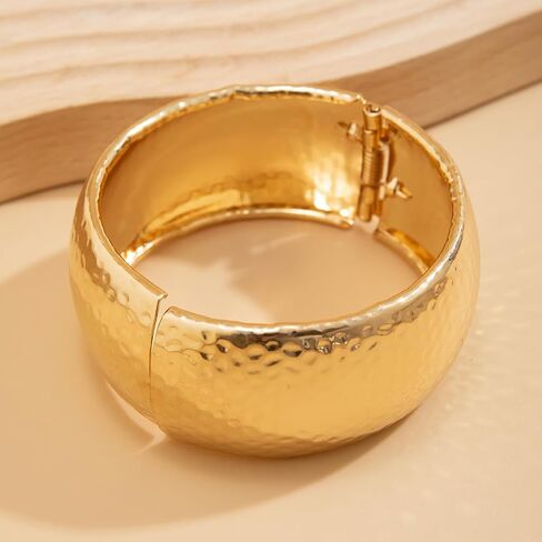 Gold Bangle Bracelets for Women, Elegant Gold Cuff Bracelet Jewelry, Stylish Bangle Bracelets for Women, Chic Bracelet Accessories in Saudi Arabia