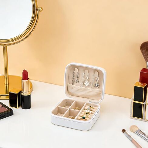 14 عبوة من صناديق مجوهرات السفر الصغيرة البيضاء - منظمات صغيرة محمولة من جلد البولي يوريثان مع فواصل، صناديق هدايا مقترحة لوصيفات العروس للخواتم والقلائد والأقراط in Kuwait