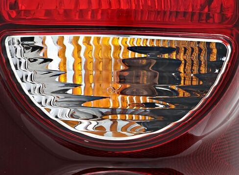 For Jeep Liberty Tail Light Lamp 2005 2006 2007 Passenger Right Side in Saudi Arabia