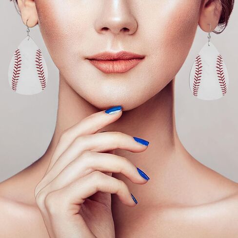 أقراط كرة البيسبول الرياضية على شكل دمعة للنساء، أقراط متدلية للنساء، هدايا أقراط من الجلد الصناعي خفيفة الوزن in Kuwait