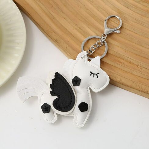 1x Pegasus Keychain Beautiful Horse Key Ring Car Keys Accessories, Tote Bag Charms, Handbag Pendant Ornament in Saudi Arabia