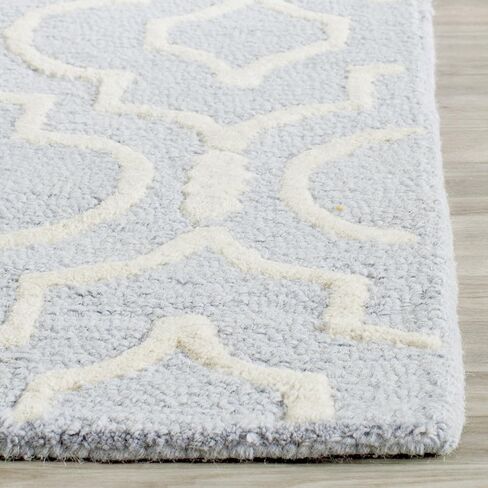 سجادة SAFAVIEH Cambridge Collection Runner - 2'6" x 6'، أزرق فاتح وعاجي، صوف مغربي مصنوع يدويًا، مثالية للمناطق ذات حركة المرور العالية في غرفة المعيشة وغرفة النوم (CAM141A) in Saudi Arabia