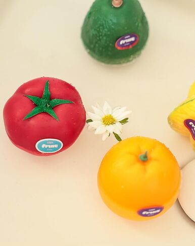 Tomato-Shaped Scented Candle,130G Realistic Red Fruit Design,Tomato Essential Oil,Natural Soy Wax Decorative Candle for Table Photo Prop Birthday,Perfect for Kitchen Decor & Joyful Gifting (Tomato) in Saudi Arabia