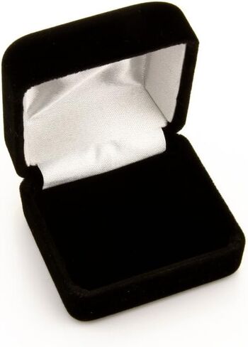 14K Yellow Gold Clover Crucifix Stud Earrings (8 X 10mm) in Kuwait